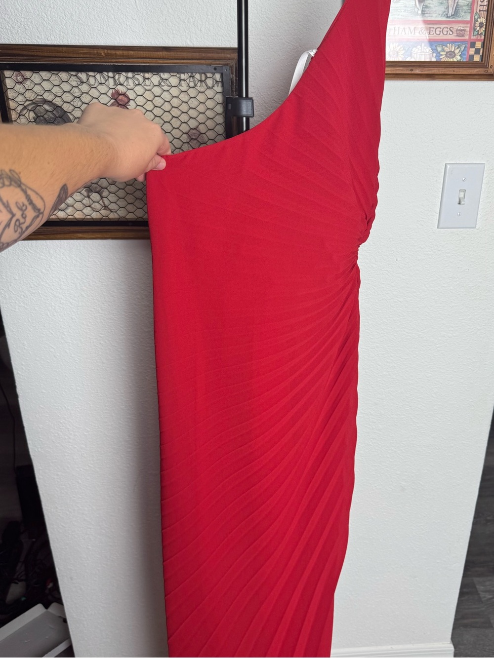 Joseph Ribkoff Red One-Shoulder Pleated Women's Formal Dress Size 6